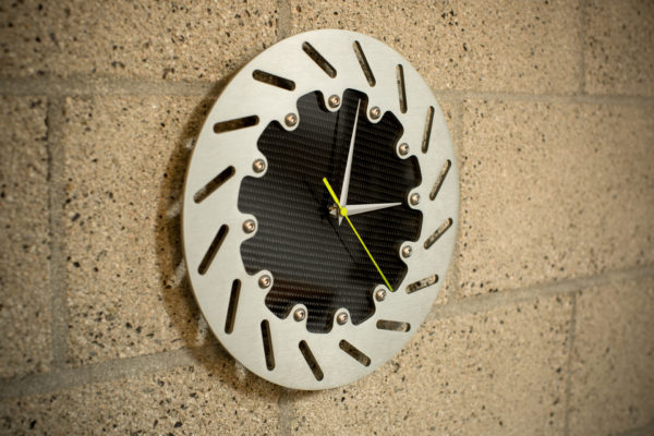 BRAKETIME AUTOMOTIVE CLOCK Side Product Image